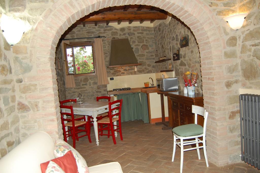Podere Campovecchio Rapale Rum bild